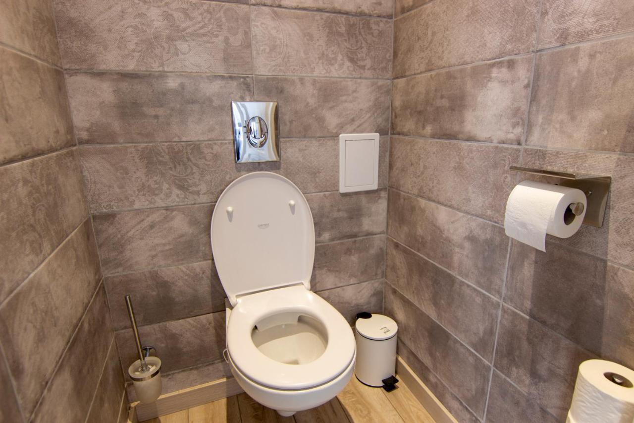 Cocon D'Hiver - Netflix & Wifi - Parking Gratuit - Check-In 24H24 - Kit Bebe Inclus - Emplacement Velos - Goodmarning Châlons-en-Champagne Exterior foto